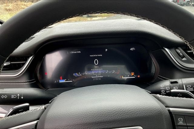 2023 Jeep Grand Cherokee Laredo 4x4