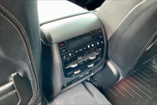 2023 Jeep Grand Cherokee L Summit Reserve 4x4