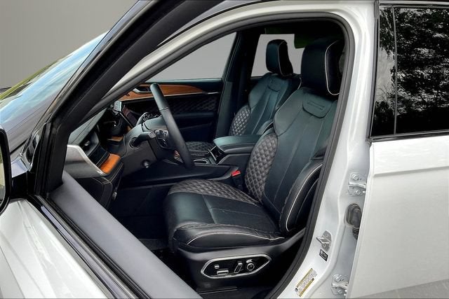 2023 Jeep Grand Cherokee L Summit Reserve 4x4