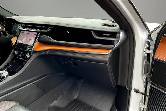 2023 Jeep Grand Cherokee L Summit Reserve 4x4