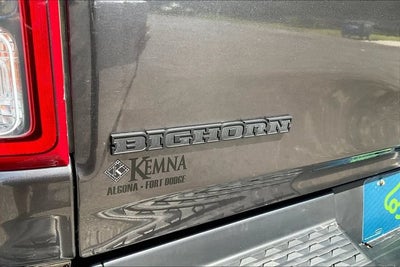 2022 RAM 1500 Big Horn Crew Cab 4x4 5'7" Box