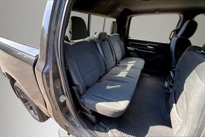 2022 RAM 1500 Big Horn Crew Cab 4x4 5'7" Box