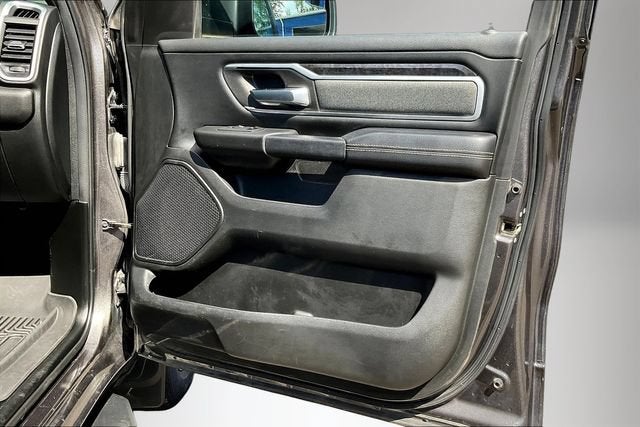 2022 RAM 1500 Big Horn Crew Cab 4x4 5'7" Box