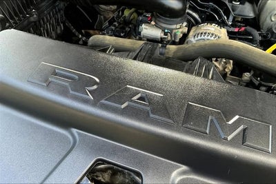 2022 RAM 1500 Big Horn Crew Cab 4x4 5'7" Box