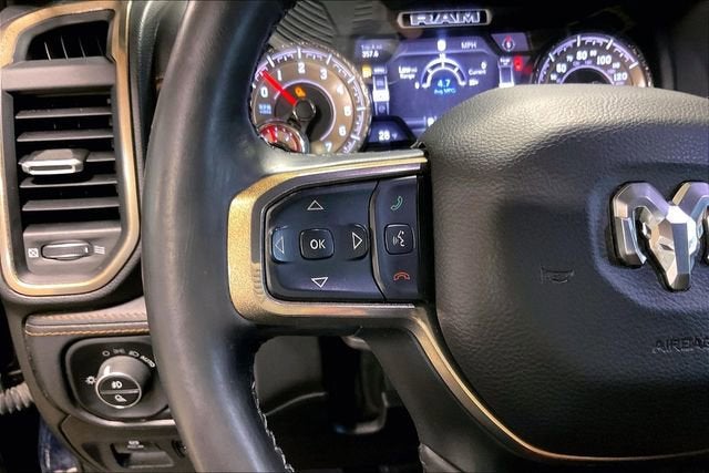 2020 RAM 1500 Laramie Longhorn Crew Cab 4x4 5'7" Box