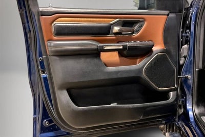 2020 RAM 1500 Laramie Longhorn Crew Cab 4x4 5'7" Box