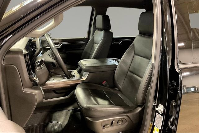 2025 Chevrolet Silverado 3500 HD LTZ