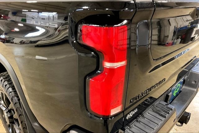 2025 Chevrolet Silverado 3500 HD LTZ