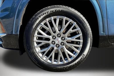2024 GMC Acadia Denali