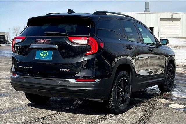2024 GMC Terrain AT4