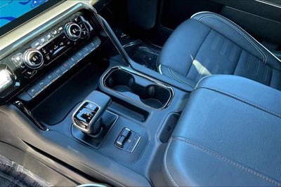 2025 GMC Sierra 1500 AT4X
