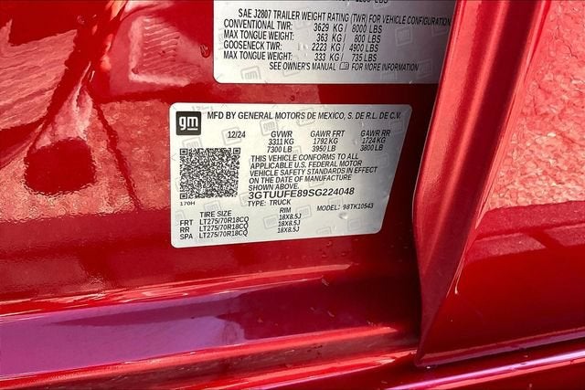 2025 GMC Sierra 1500 AT4X