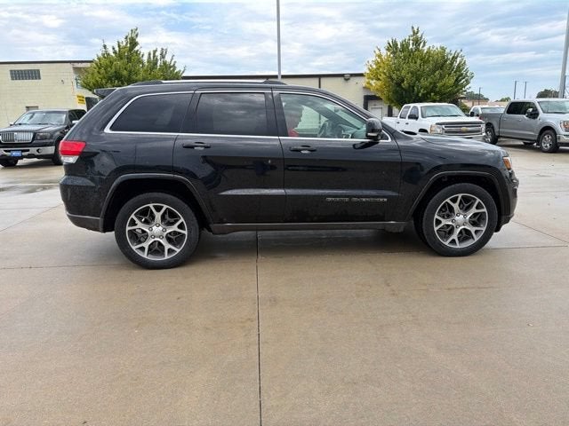 2018 Jeep Grand Cherokee Sterling Edition 4x4