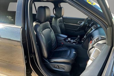 2019 Ford Explorer Platinum