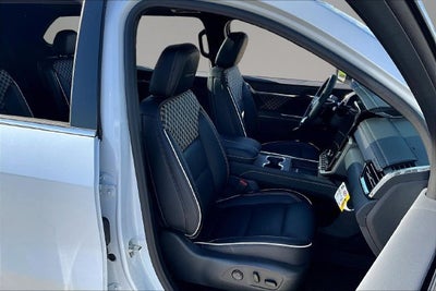 2027 GMC Acadia Denali