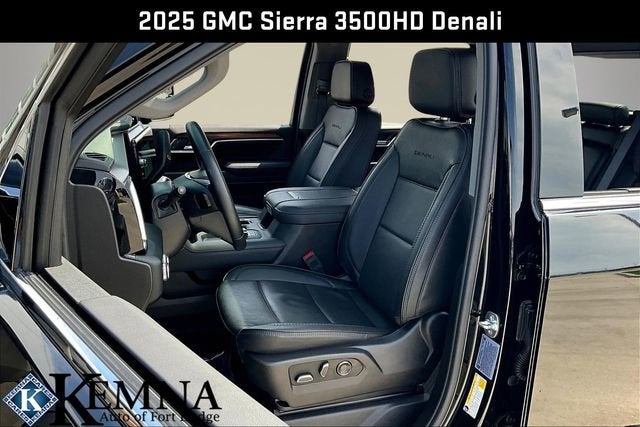 2025 GMC Sierra 3500 HD Denali