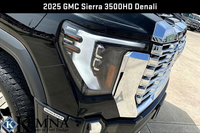 2025 GMC Sierra 3500 HD Denali