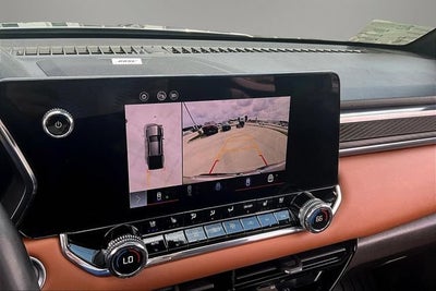 2023 GMC Canyon 4WD AT4