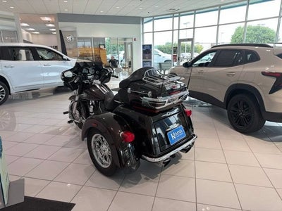 2011 Harley-Davidson Tri Glide Ultra Classic Base
