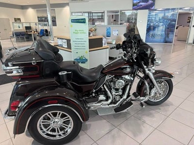 2011 Harley-Davidson Tri Glide Ultra Classic Base