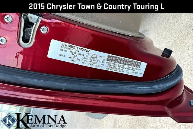 2015 Chrysler Town & Country Touring-L