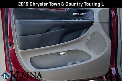 2015 Chrysler Town & Country Touring-L