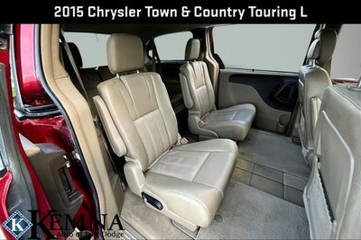 2015 Chrysler Town & Country Touring-L