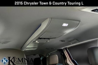 2015 Chrysler Town & Country Touring-L