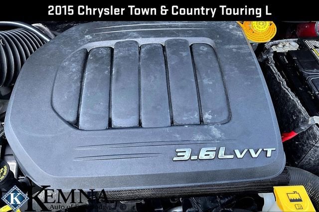 2015 Chrysler Town & Country Touring-L