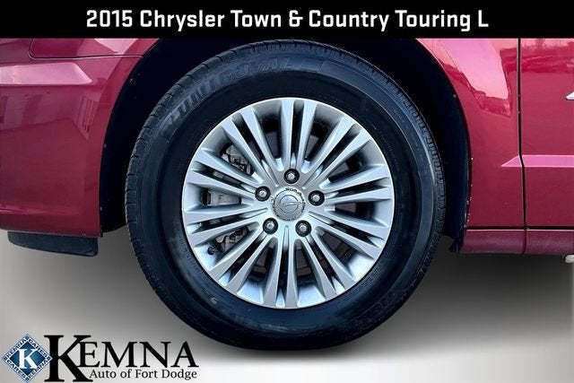 2015 Chrysler Town & Country Touring-L