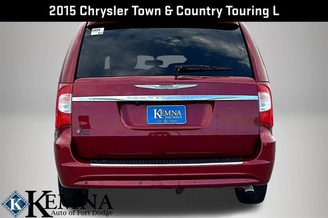 2015 Chrysler Town & Country Touring-L