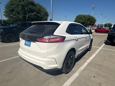 2022 Ford Edge ST-Line