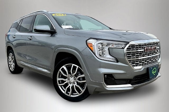 2023 GMC Terrain Denali