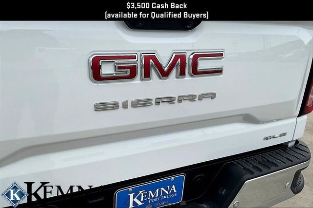 2026 GMC Sierra 1500 SLE