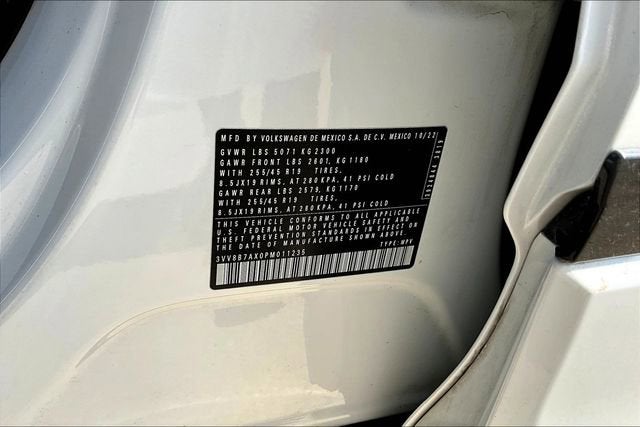 2023 Volkswagen Tiguan 2.0T SE R-Line Black