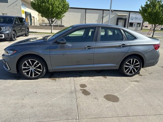 2025 Volkswagen Jetta SE