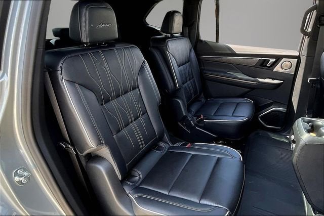 2026 Buick Enclave Avenir - Photo 10