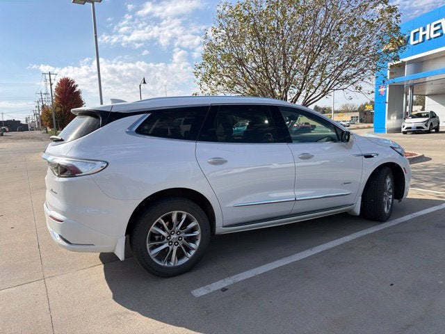 2023 Buick Enclave Avenir