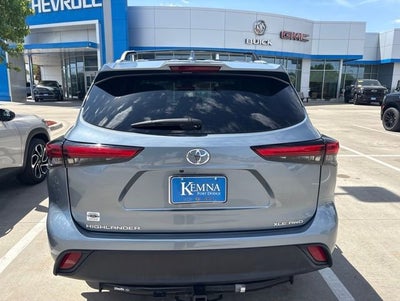 2022 Toyota Highlander XLE