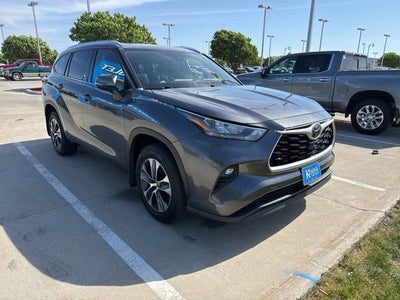 2020 Toyota Highlander XLE