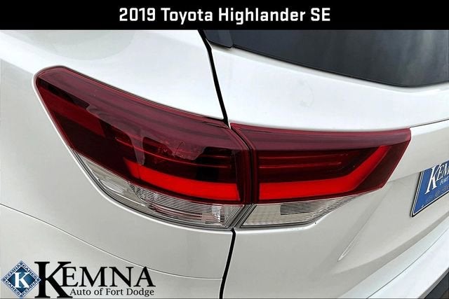 2019 Toyota Highlander SE