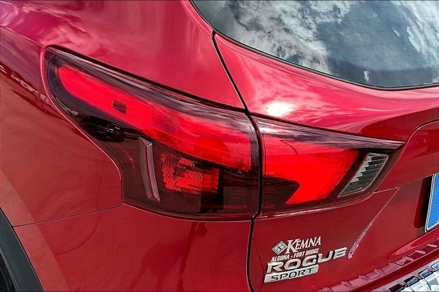 2018 Nissan Rogue Sport SV