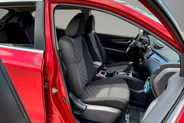 2018 Nissan Rogue Sport SV