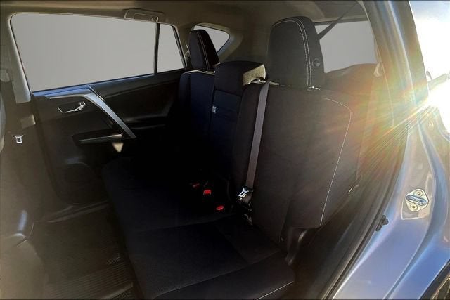 2018 Toyota RAV4 Hybrid XLE